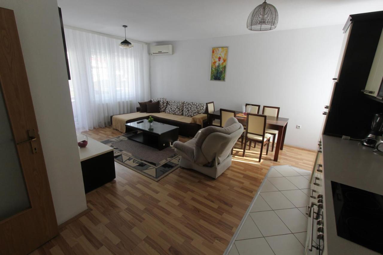 Kasumi Apartment 프리슈티나 외부 사진